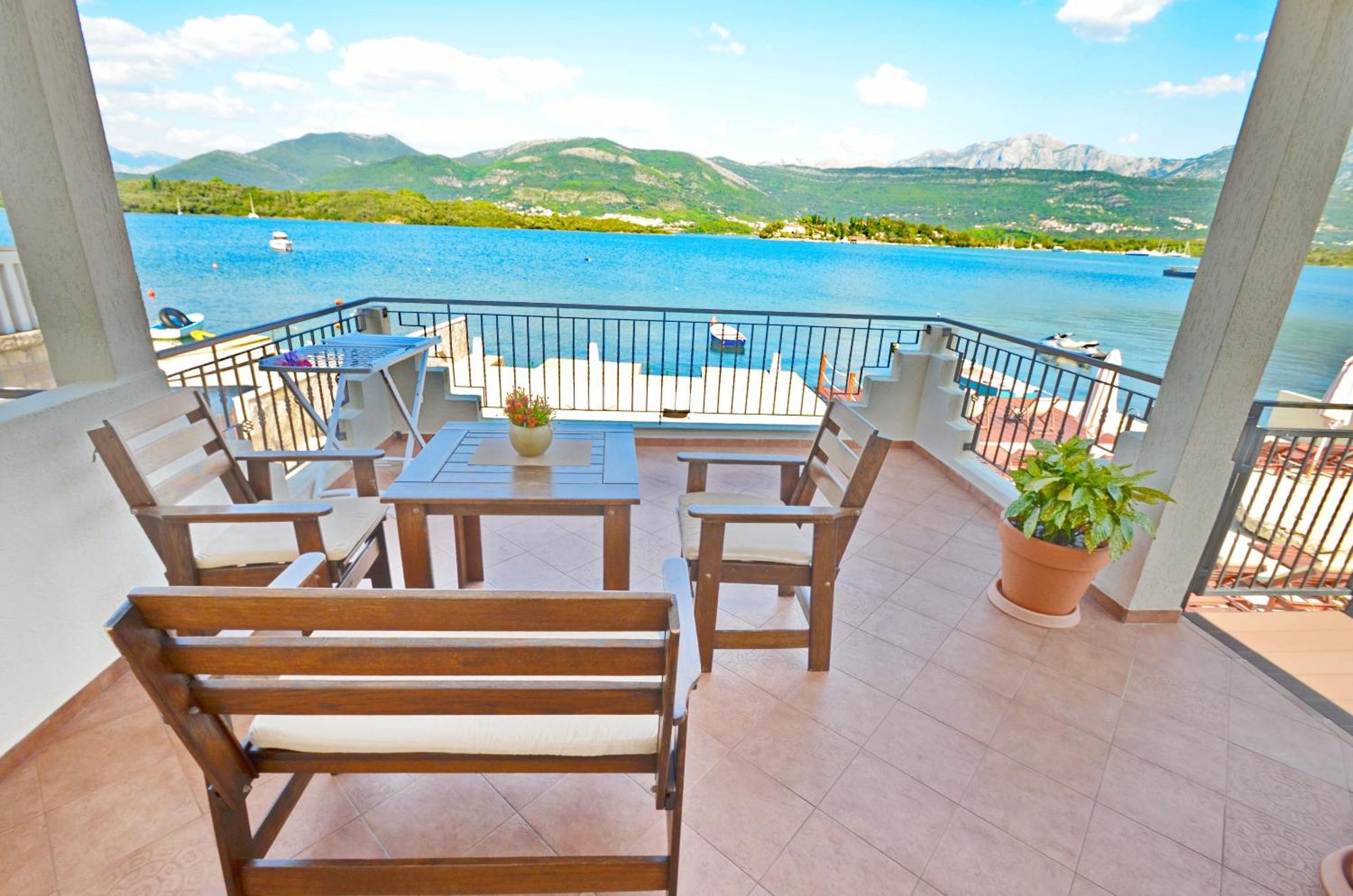 Dubravcevic Residence Tivat Ngoại thất bức ảnh